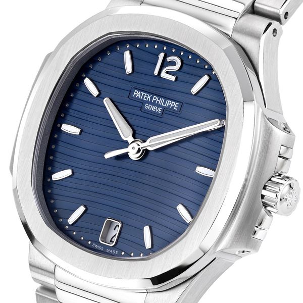 Patek Philippe Nautilus 7118/1A-001